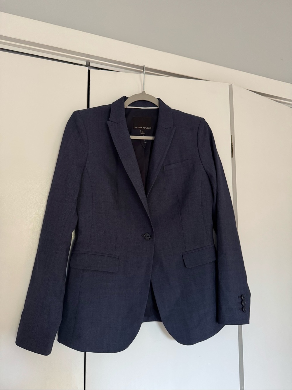 Banana Republic Women’s Navy Single-Button Blazer